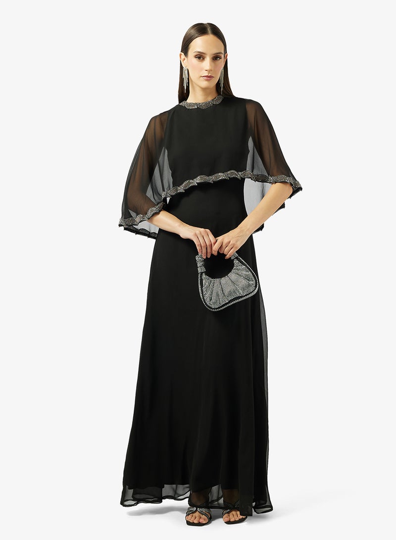نمشي x فستان بعباءة شفافة مزين - Image 5